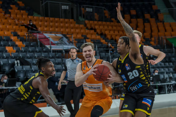 会市场上精 会市场上精